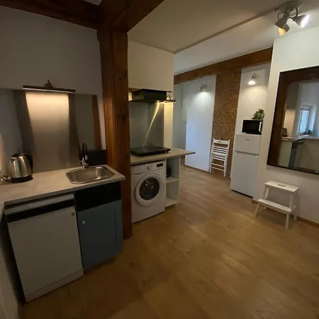 דירה With A View