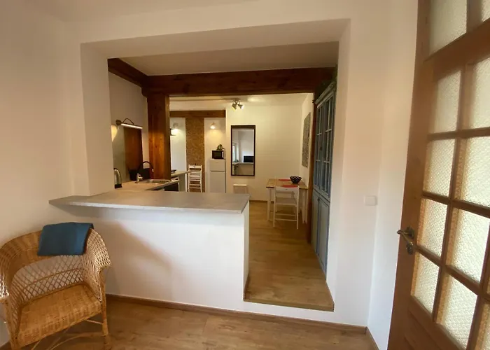 With A View شقة *